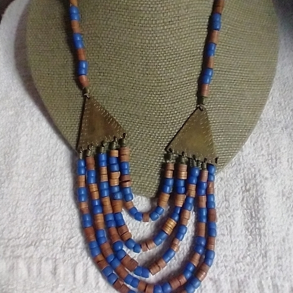 Blue and brass colored statement runway beaded necklace - Picture 1 of 5